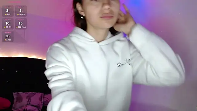 holy juli online show from 21, 1, 2025