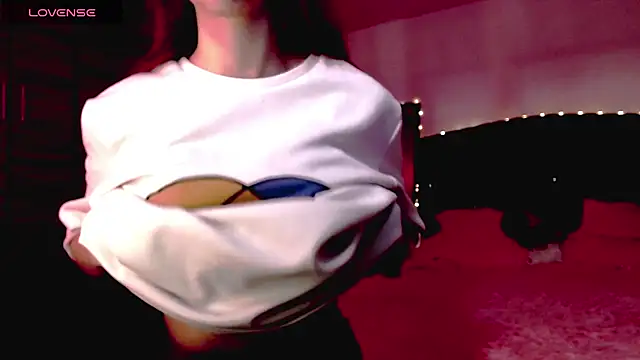 holy juli online show from 20, 11, 2025