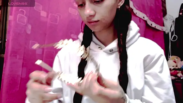 holy juli online show from 11, 1, 2026