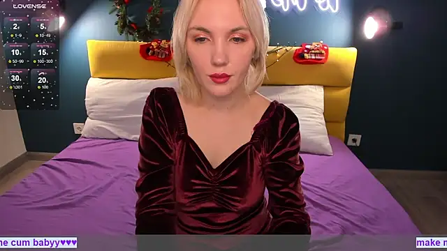 Fluffy Monica online show from 30, 12, 2024