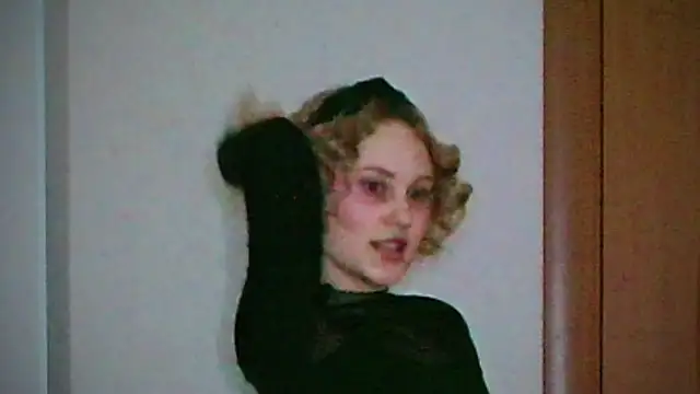 Snapshot of Sweet__Daddy chatting on 29, 12, 2024 Sweet Daddy online show from 29, 12, 2024