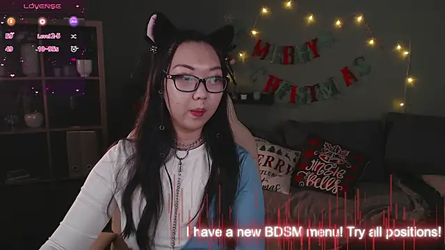 Snapshot of Marine_Vact chatting on 4, 1, 2025 Marine Vact online show from 4, 1, 2025