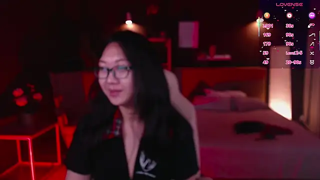 Snapshot of Marine_Vact chatting on 19, 9, 2025 Marine Vact online show from 19, 9, 2025