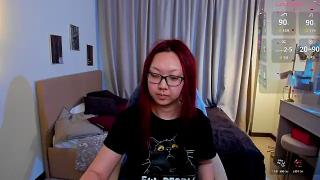 Marine Vact online show from 4, 4, 2026