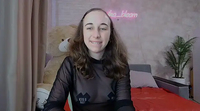 Snapshot of Anika_bloom chatting on 15, 3, 2025 Anika bloom online show from 15, 3, 2025