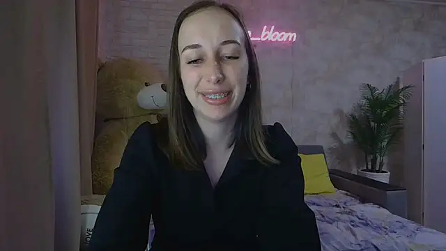 Snapshot of Anika_bloom chatting on 16, 9, 2025 Anika bloom online show from 16, 9, 2025