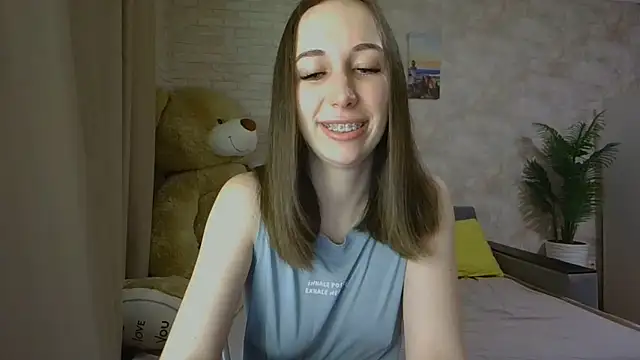 Snapshot of Anika_bloom chatting on 11, 11, 2025 Anika bloom online show from 11, 11, 2025