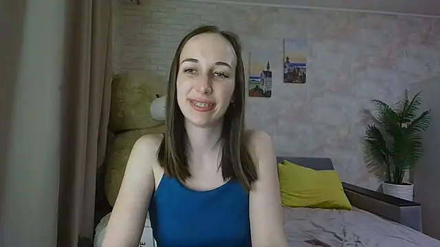 Snapshot of Anika_bloom chatting on 1, 12, 2025 Anika bloom online show from 1, 12, 2025