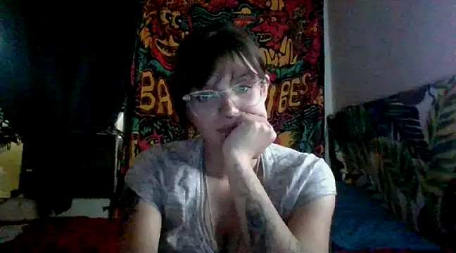 Snapshot of TemporaryFix chatting on 2, 2, 2025 TemporaryFix online show from 2, 2, 2025