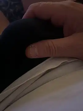 virgilioduro83 online show from 5, 11, 2025