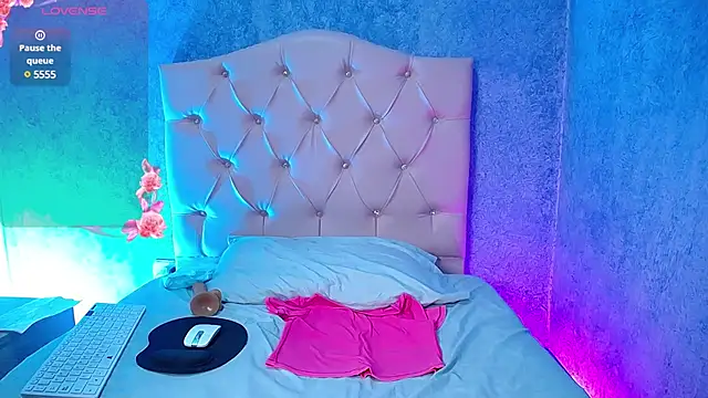 jennaa milf  online show from 24, 1, 2025