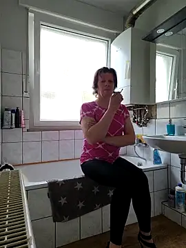 Snapshot of Peternylon1978 chatting on 3, 4, 2026 Peternylon1978 online show from 3, 4, 2026