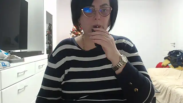 Amandamuller1982 online show from 16, 12, 2025