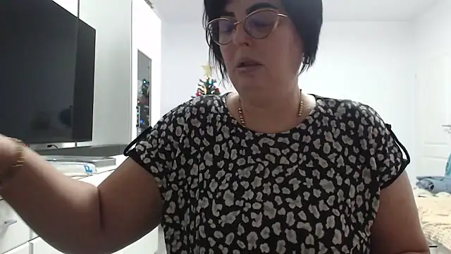 Amandamuller1982 online show from 6, 1, 2026