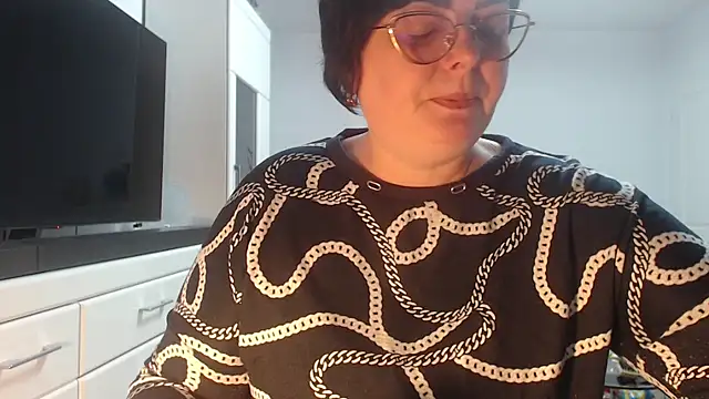 Amandamuller1982 online show from 17, 4, 2026