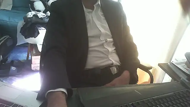 shyfrenchcock1 online show from 16, 4, 2026