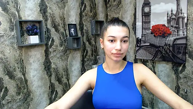 KarolinaRosse  online show from 21, 1, 2025