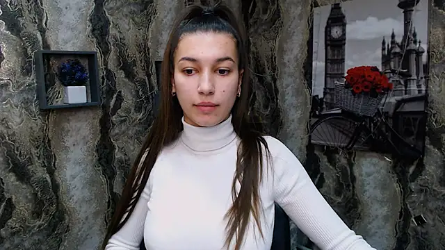 KarolinaRosse  online show from 28, 1, 2025