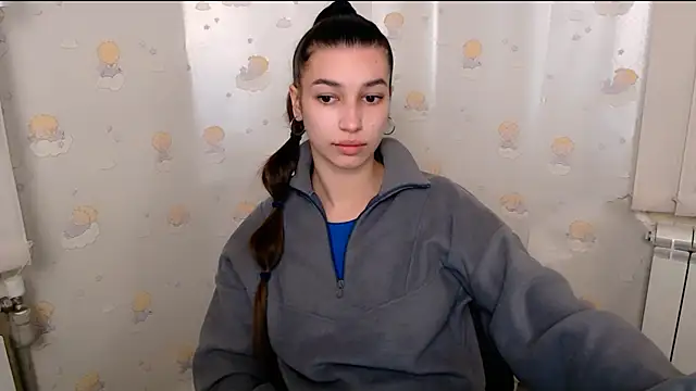 KarolinaRosse  online show from 8, 2, 2025