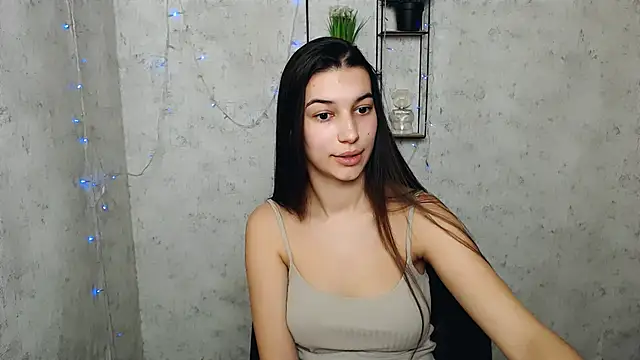 KarolinaRosse  online show from 1, 3, 2025