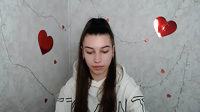 KarolinaRosse  online show from 10, 3, 2025