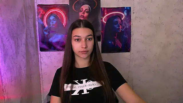 KarolinaRosse  online show from 24, 10, 2025