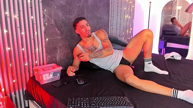 Snapshot of Duriel_ chatting on 27, 12, 2024 Duriel online show from 27, 12, 2024