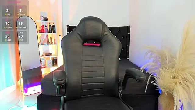 Snapshot of Duriel_ chatting on 12, 11, 2025 Duriel online show from 12, 11, 2025