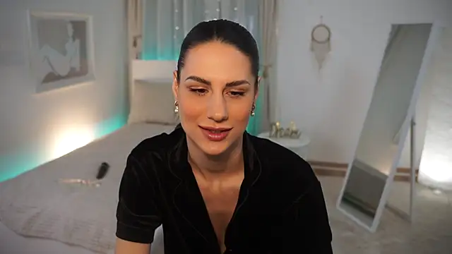 Snapshot of ZoeeZolton chatting on 1, 1, 2025 ZoeeZolton online show from 1, 1, 2025