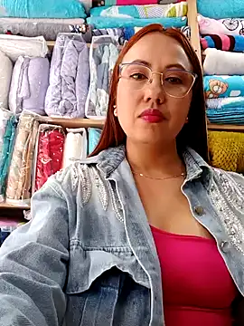 Snapshot of VIOLETA-25_ chatting on 3, 2, 2025 VIOLETA-25 online show from 3, 2, 2025