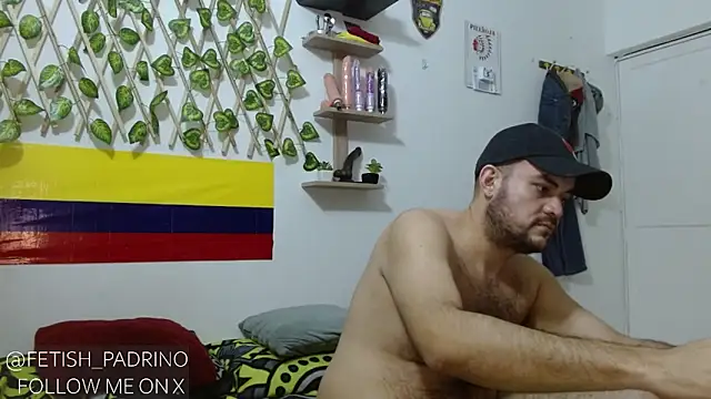 Snapshot of fetish_padrino chatting on 6, 3, 2025 fetish padrino online show from 6, 3, 2025