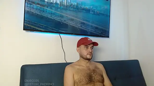 Snapshot of fetish_padrino chatting on 9, 9, 2025 fetish padrino online show from 9, 9, 2025
