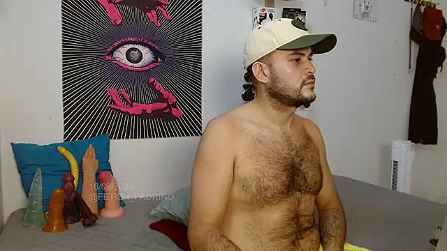 Snapshot of fetish_padrino chatting on 17, 9, 2025 fetish padrino online show from 17, 9, 2025