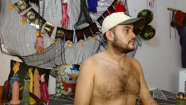 Snapshot of fetish_padrino chatting on 25, 9, 2025 fetish padrino online show from 25, 9, 2025