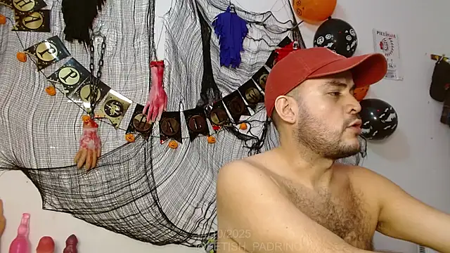 Snapshot of fetish_padrino chatting on 14, 10, 2025 fetish padrino online show from 14, 10, 2025