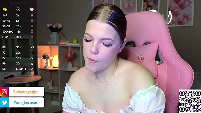 Snapshot of Maya_Rave chatting on 28, 1, 2025 Maya Rave online show from 28, 1, 2025