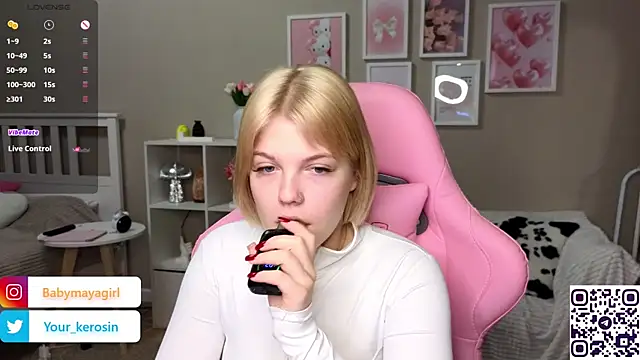 Snapshot of Maya_Rave chatting on 27, 2, 2025 Maya Rave online show from 27, 2, 2025