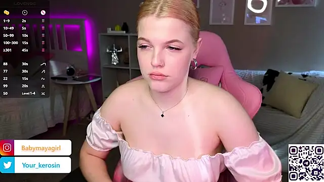 Snapshot of Maya_Rave chatting on 10, 3, 2025 Maya Rave online show from 10, 3, 2025