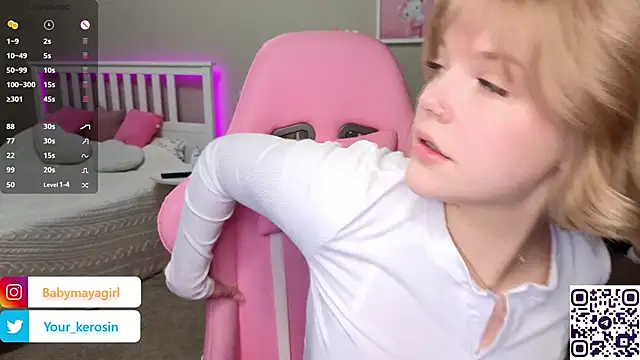 Snapshot of Maya_Rave chatting on 22, 3, 2025 Maya Rave online show from 22, 3, 2025