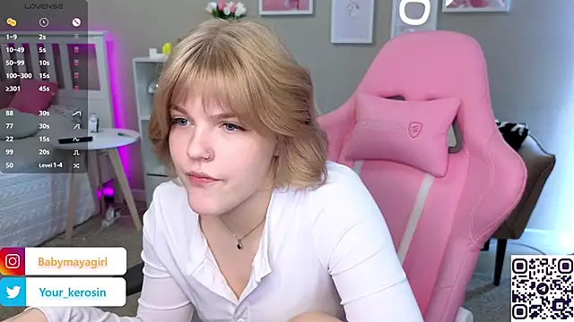 Snapshot of Maya_Rave chatting on 22, 3, 2025 Maya Rave online show from 22, 3, 2025