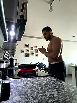 LATINMOBB online show from 14, 1, 2026