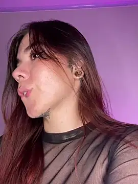 luccianagreyy online show from 22, 3, 2025