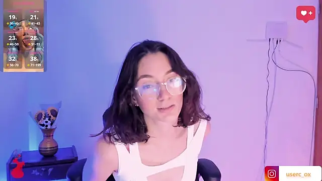 Snapshot of haanna_thompsoon chatting on 27, 12, 2024 haanna thompsoon online show from 27, 12, 2024