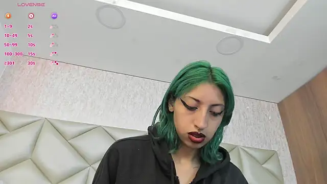 Snapshot of Im_gaia chatting on 13, 9, 2025 Im gaia online show from 13, 9, 2025