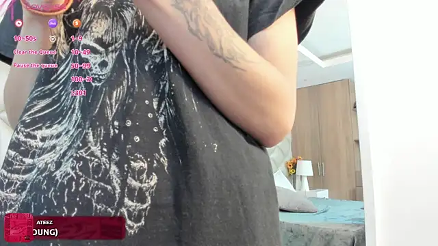 Snapshot of Im_gaia chatting on 8, 10, 2025 Im gaia online show from 8, 10, 2025