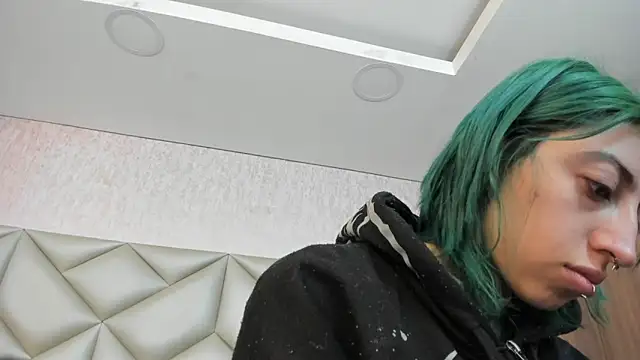 Snapshot of Im_gaia chatting on 22, 11, 2025 Im gaia online show from 22, 11, 2025