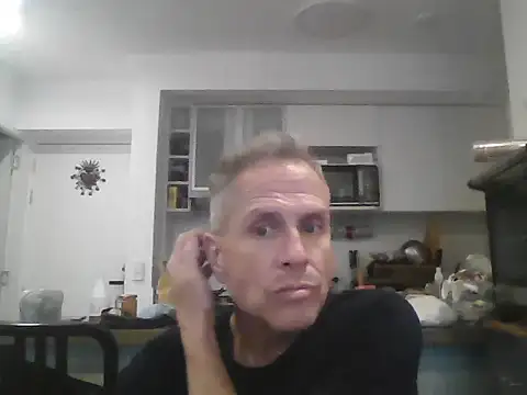 Snapshot of Diegoperrote682661 chatting on 18, 11, 2025 Diegoperrote682661 online show from 18, 11, 2025
