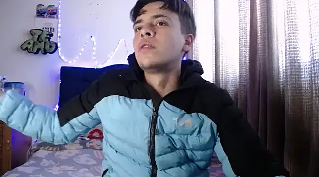 Snapshot of Malejand_Thomas chatting on 18, 1, 2025 Malejand Thomas online show from 18, 1, 2025