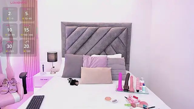 ValeryPettry 1 online show from 1, 10, 2025