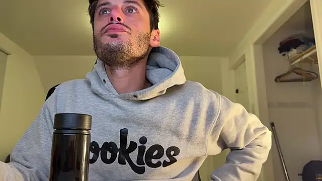 Snapshot of Dylansd chatting on 4, 11, 2025 Dylansd online show from 4, 11, 2025